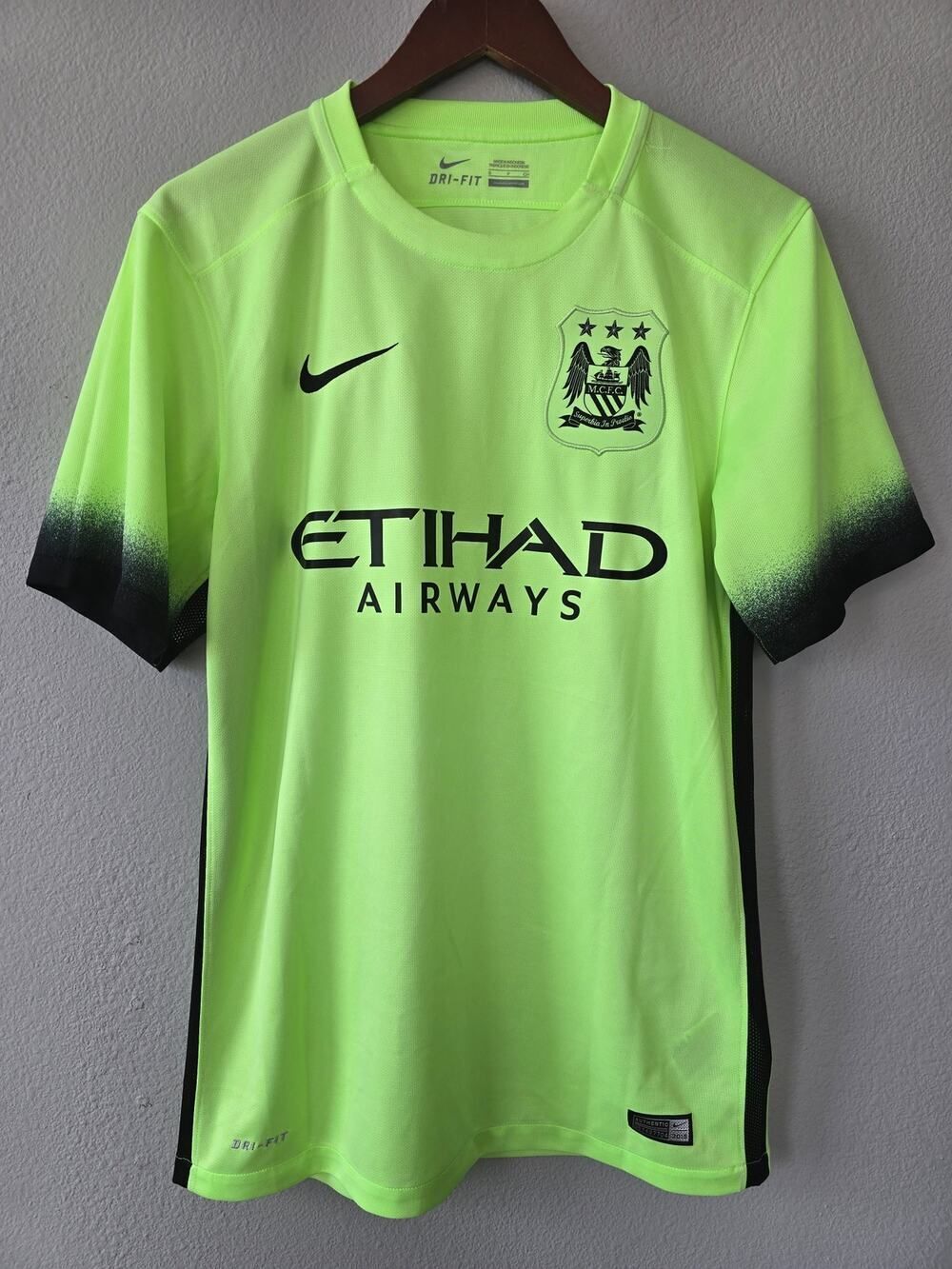 Nike Manchester City 2015 16 Third Jersey Volt Dri Fit Men S Premier League Fans